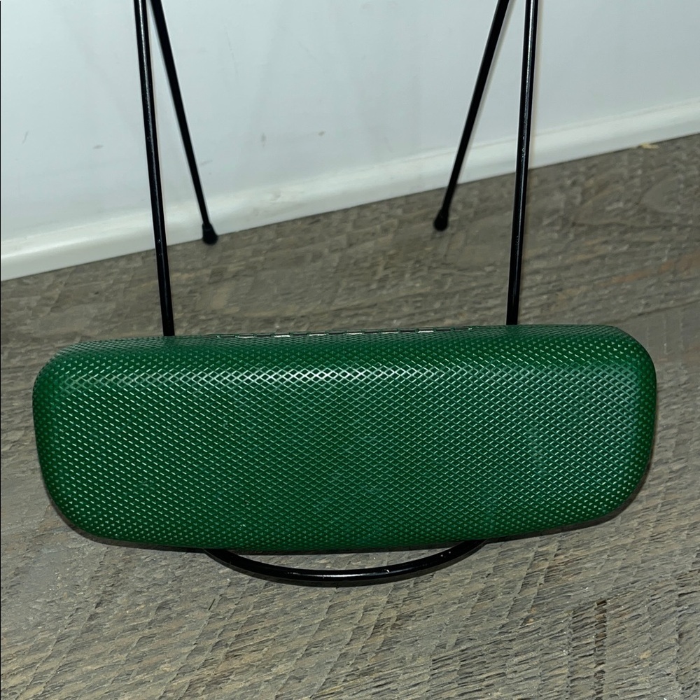 Lacoste Green Hardshell Eyeglass Case - Picture 3 of 5